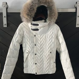 Sorel goose down jacket w/detachable fur trimmed hood (M)